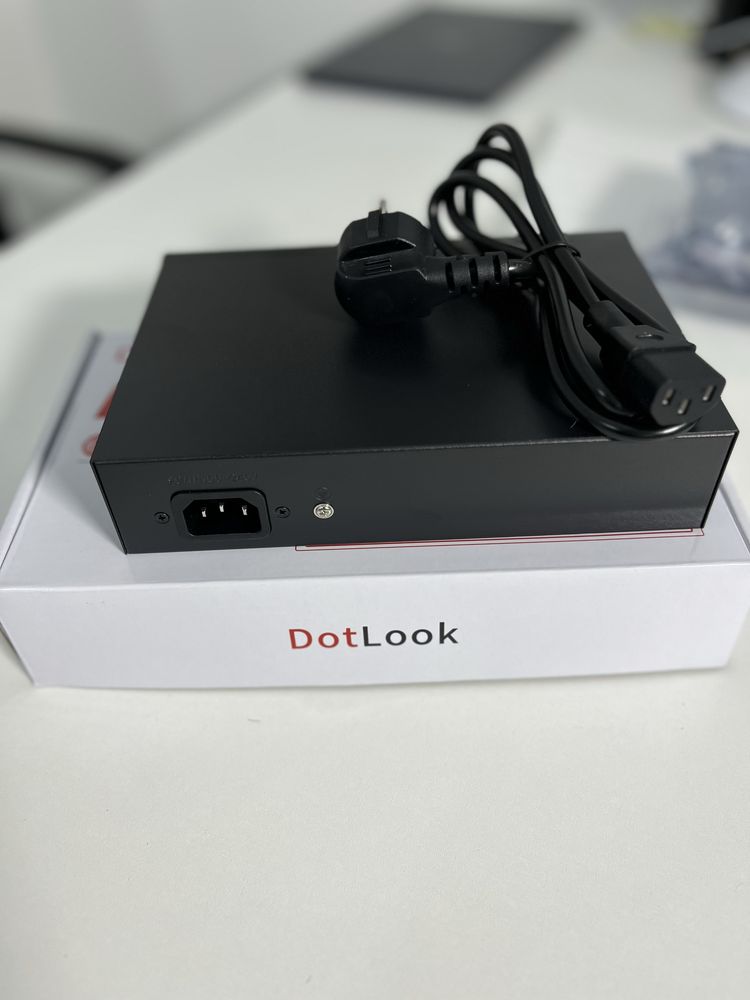 POE коммутатор 4+2 DotLook