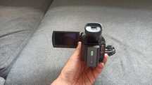 Камера Sony FDR AX33
