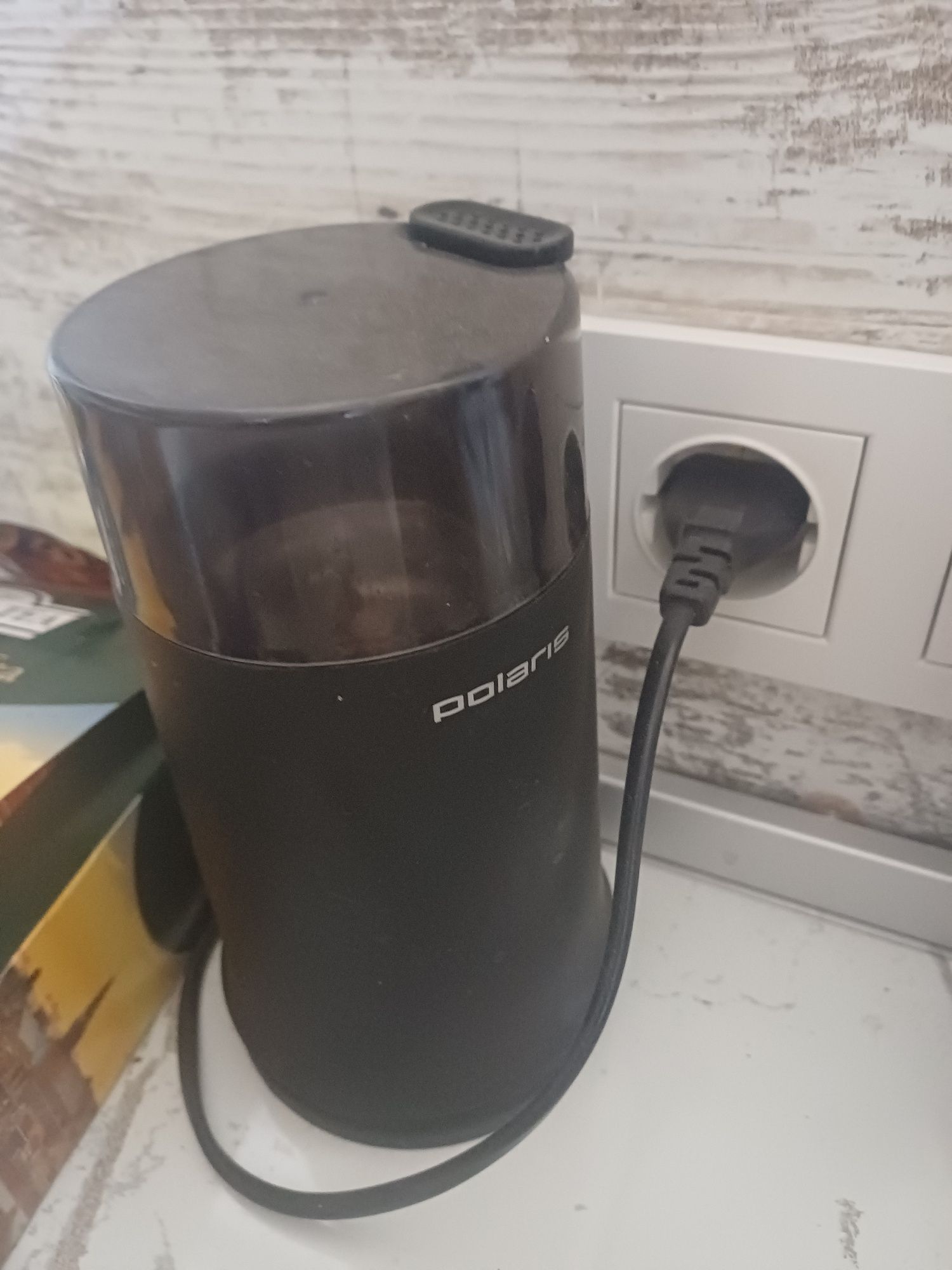 Продам кофеварку Delonghi ECP 31.21  с кофемолкой