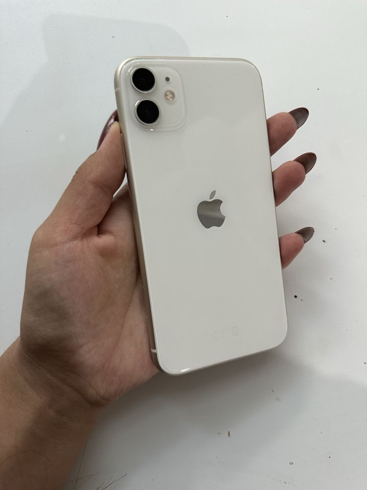 Iphone 11 в белом цвете