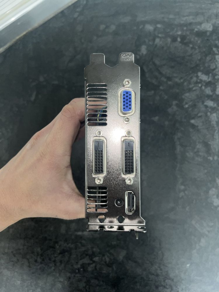 GTX 750TI видеокарта