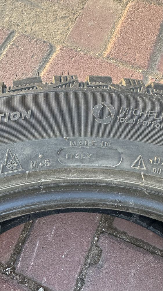 Michelin ice north - 4 22 год шипы