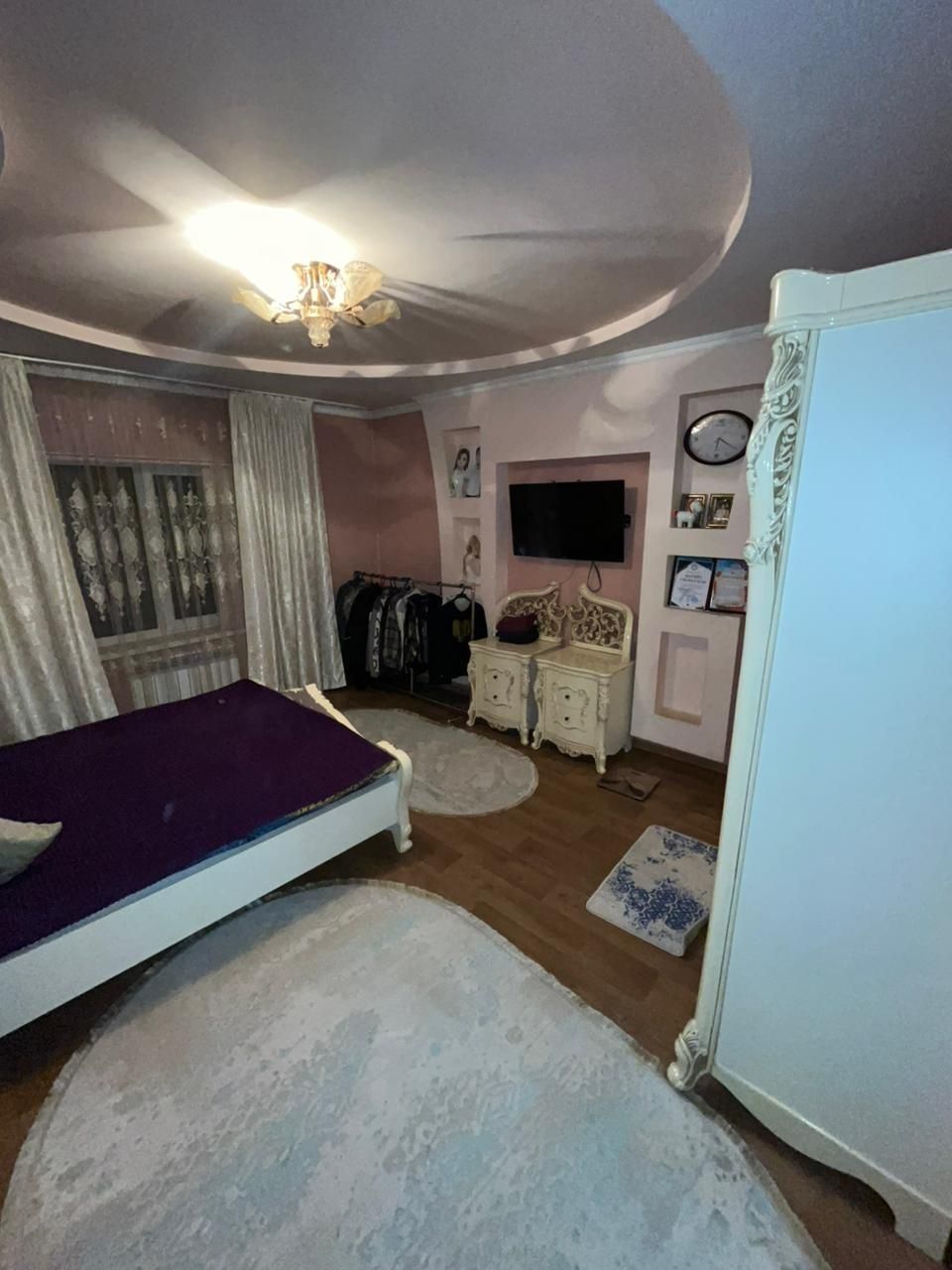 Продается дом по ул.Абдыбаева , дом из 6 ком, центральная канализация,