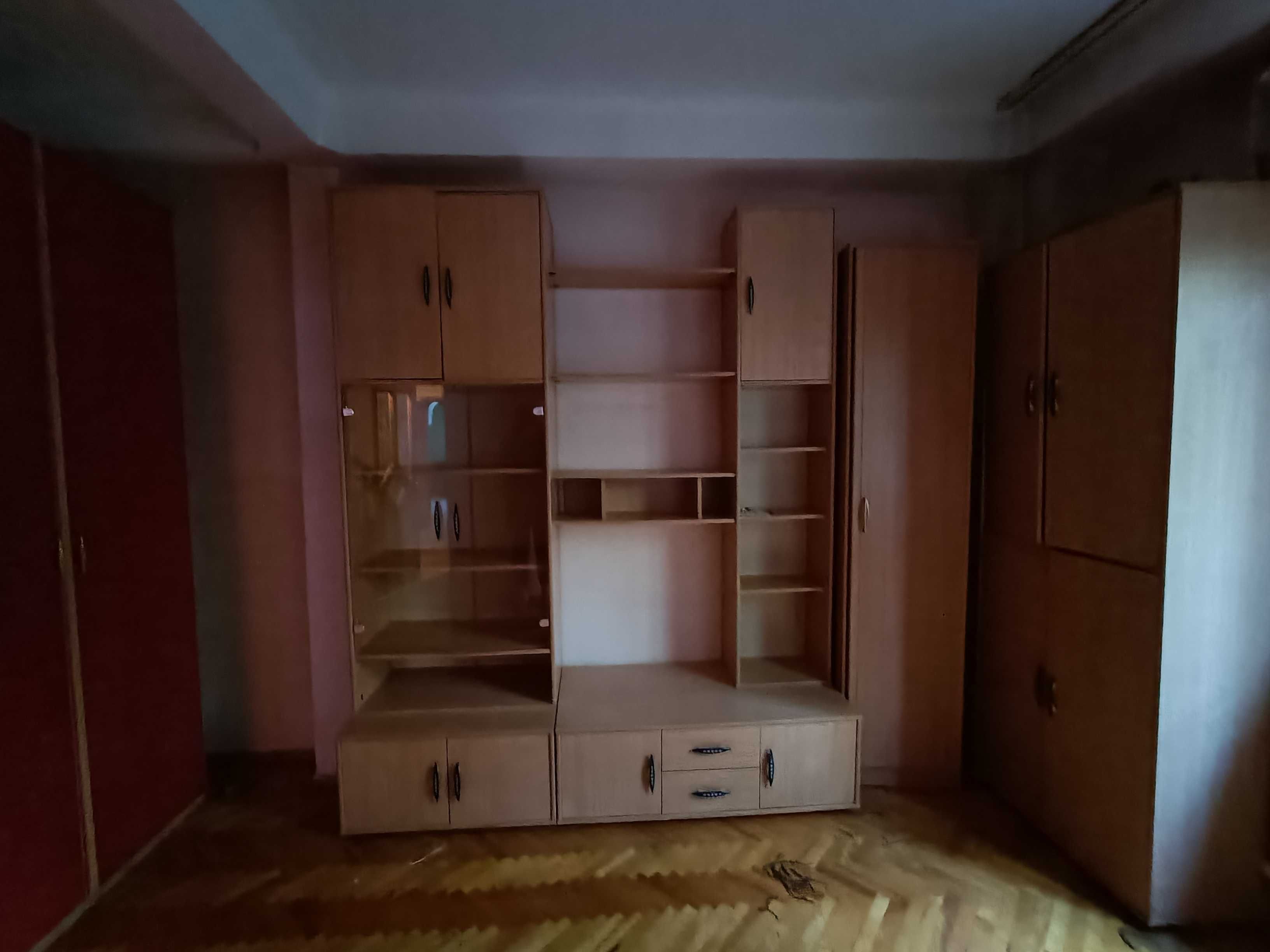 Горка / Шкаф  для гостиной