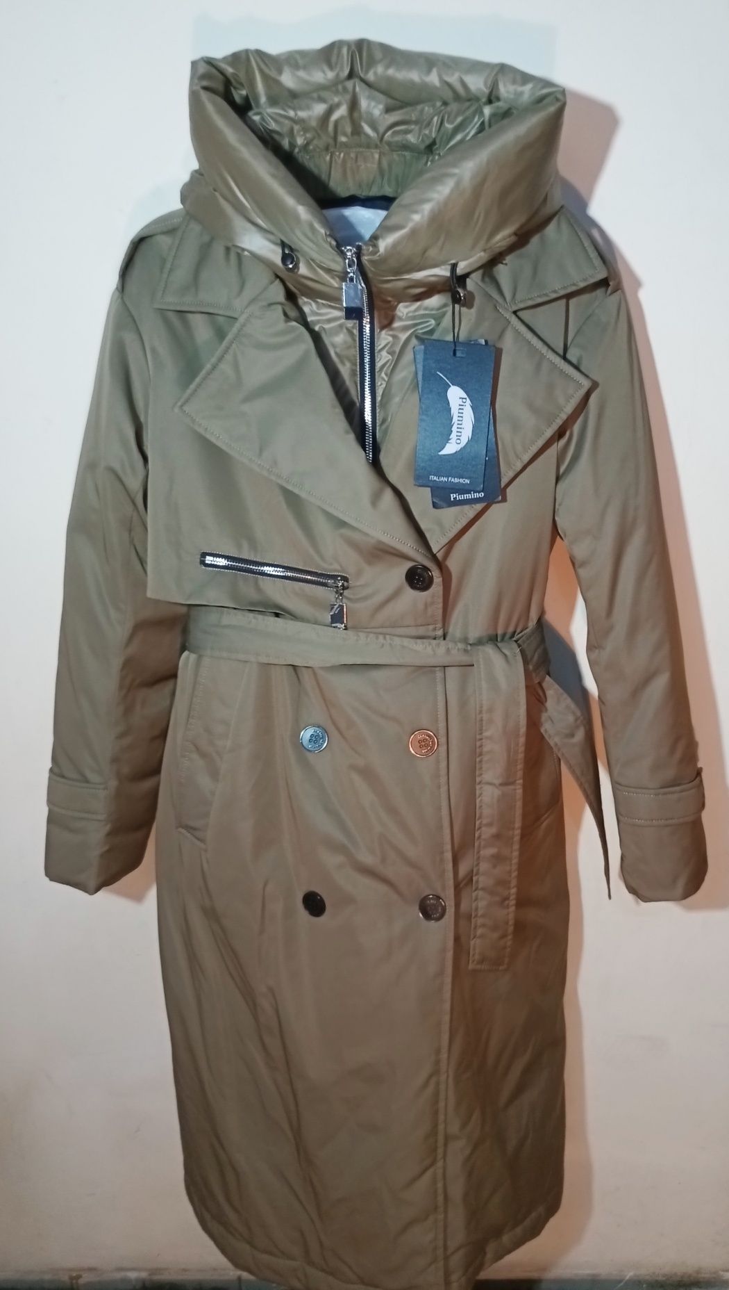 Новые женские  пуховики Piumino и EDC