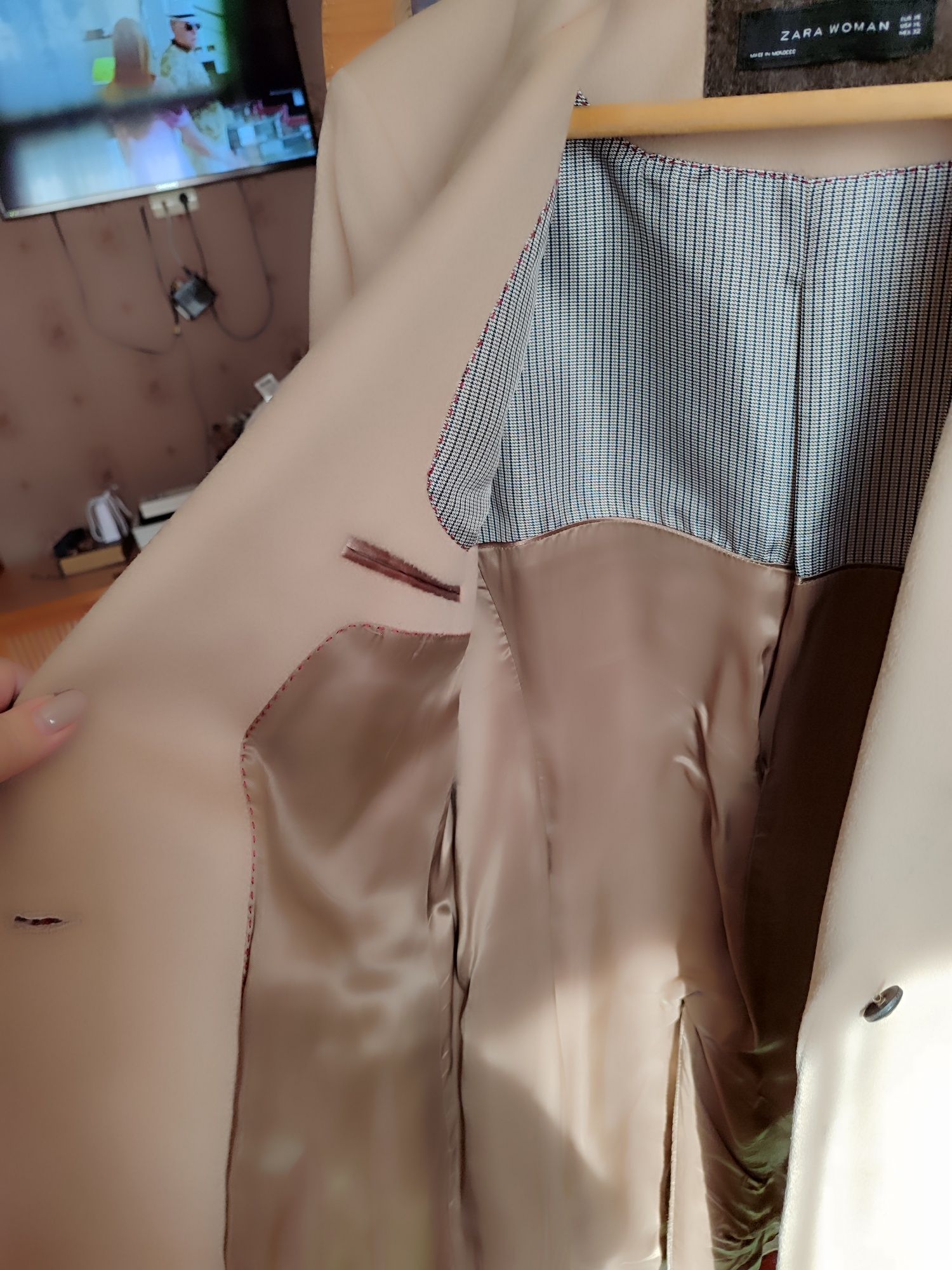 Пальто осеннее ZARA р.48