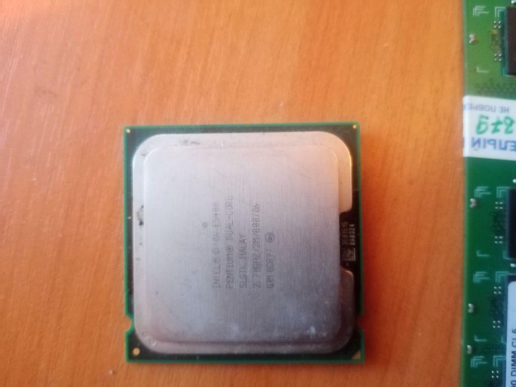 Продам комплектующие на компьютер, wifi, DDR2 1гб, процессор