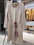 Пальто бренда "MaxMara"