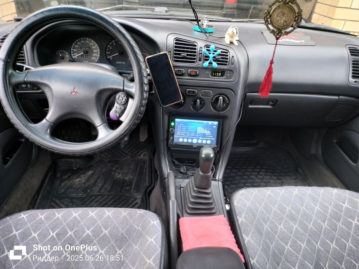 Продам Mitsubishi galant