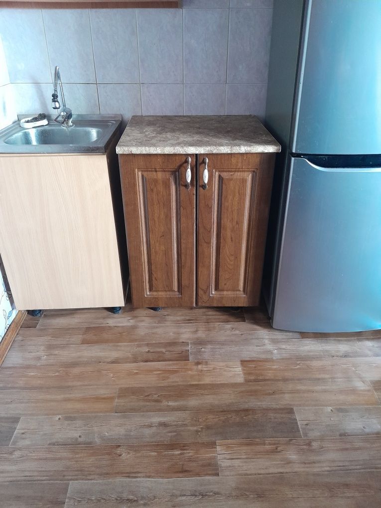 Продам  для кухни