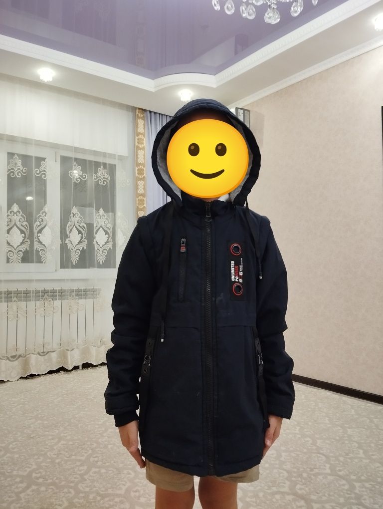 Продаётся куртка осенний