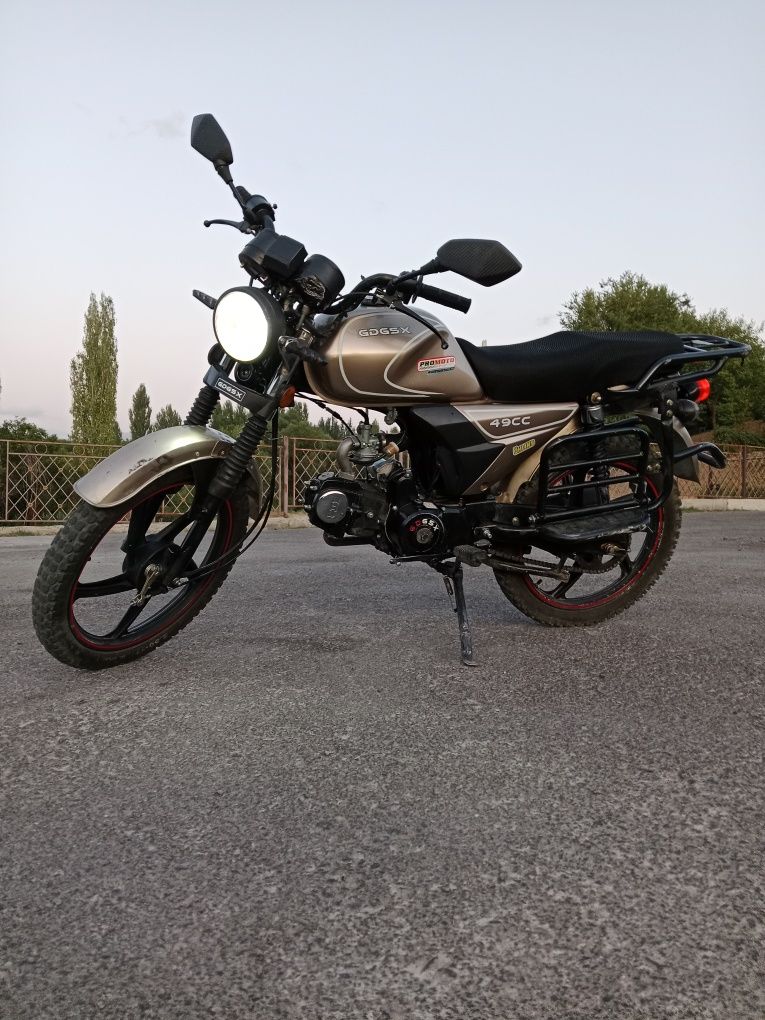 Продам мопед 110