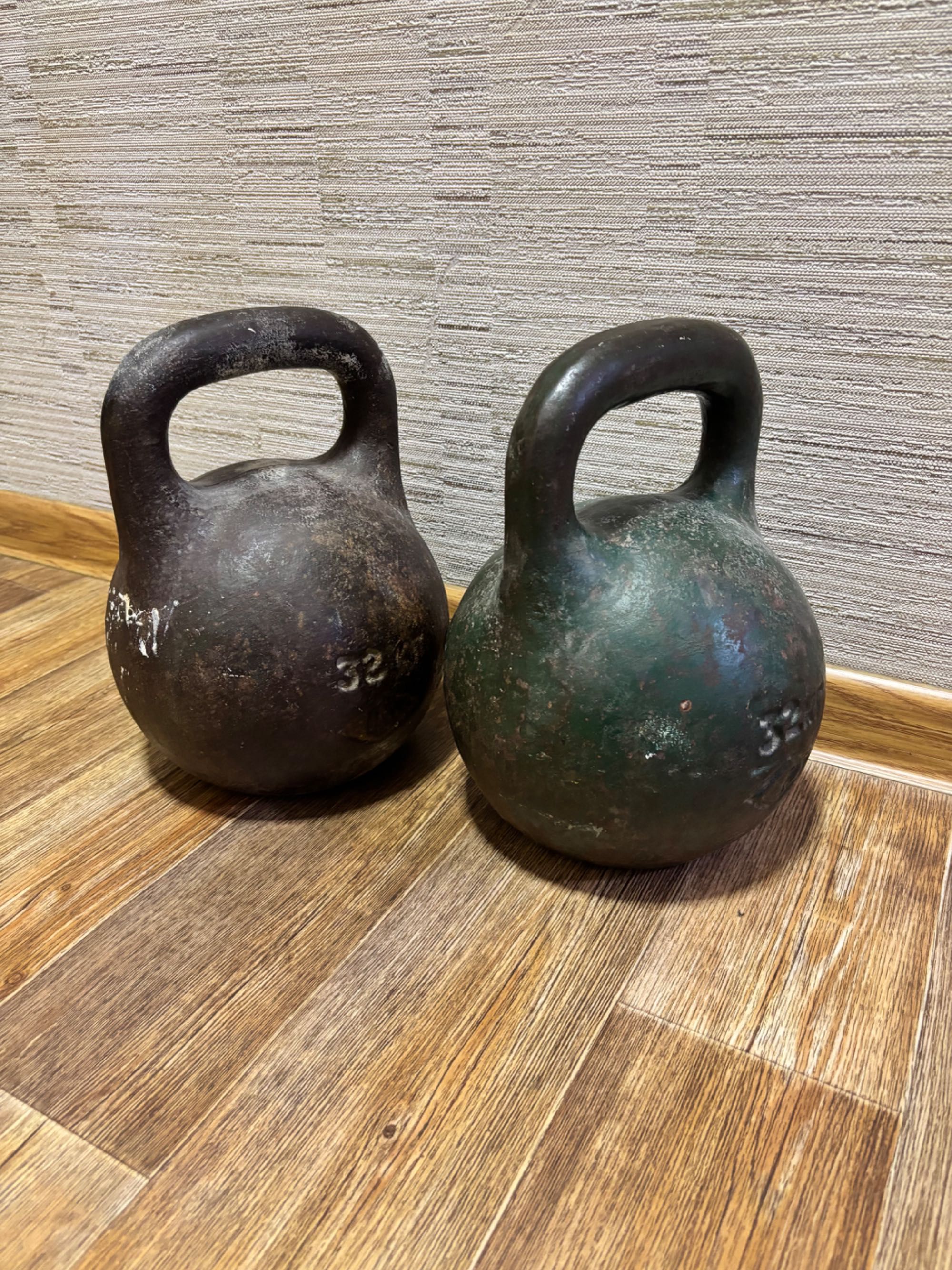 Продам гирю 32 кг
