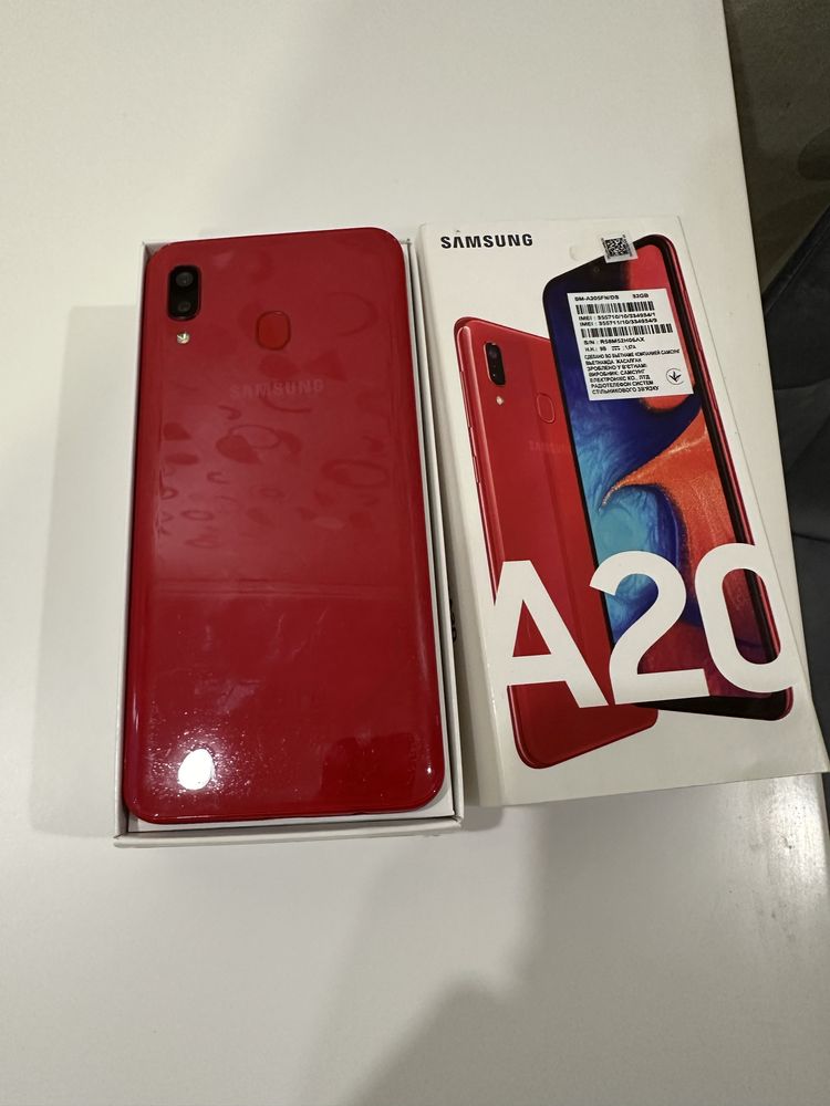 Samsung A20 32GB!