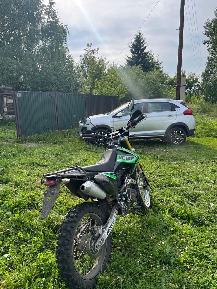 Мотоцикл ендуро Gebe