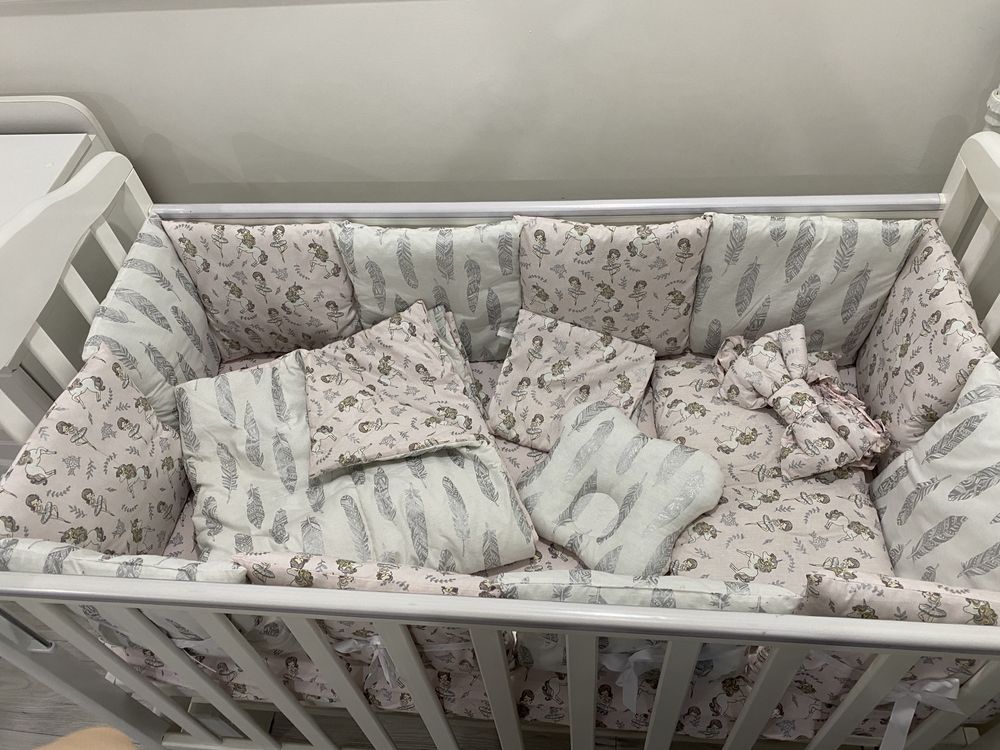 Продам детские бортики на кроватку