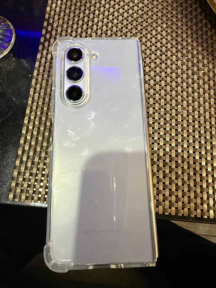 Продам Samsung z Fold 5