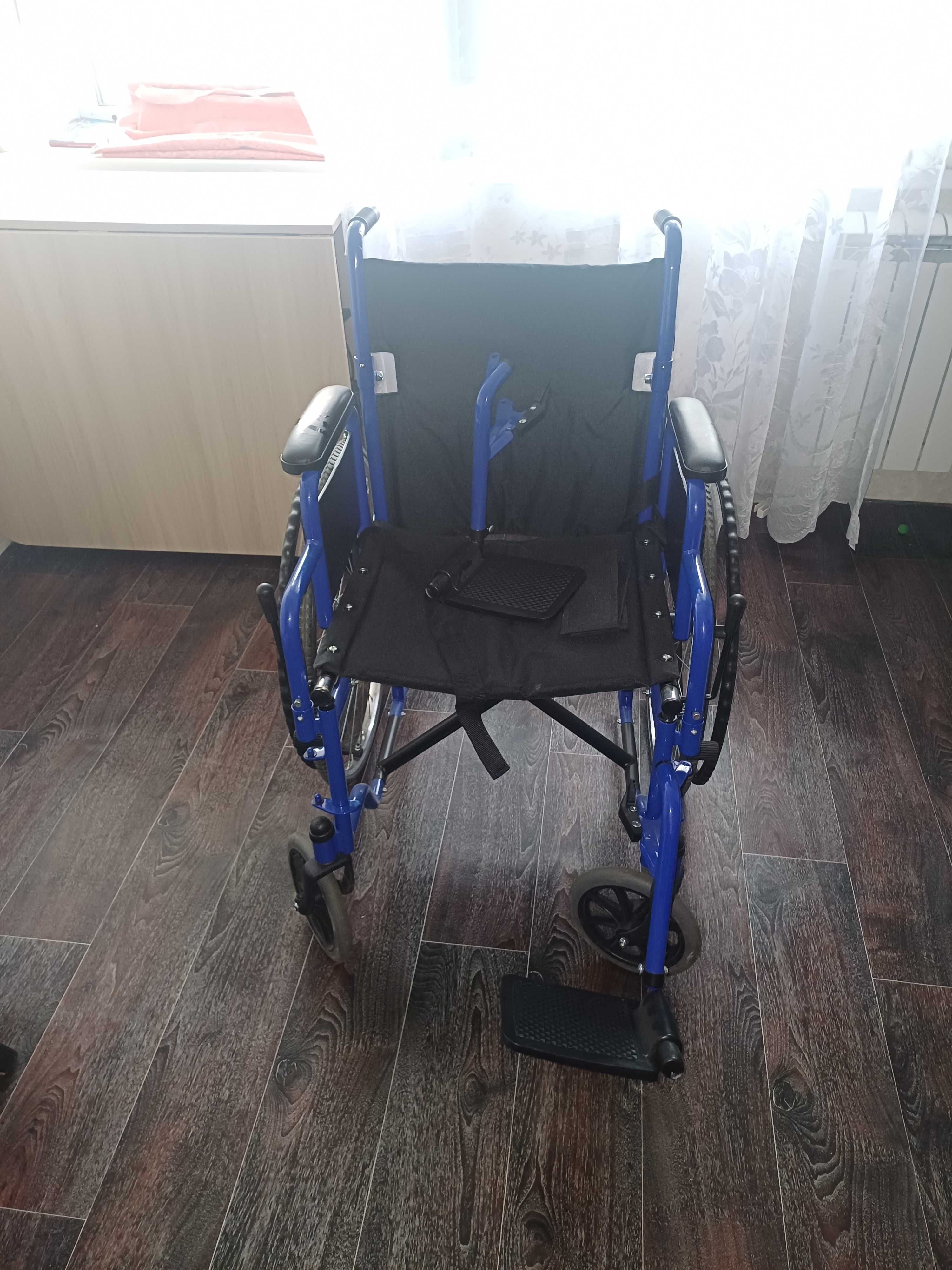 Продам инвалидную коляску