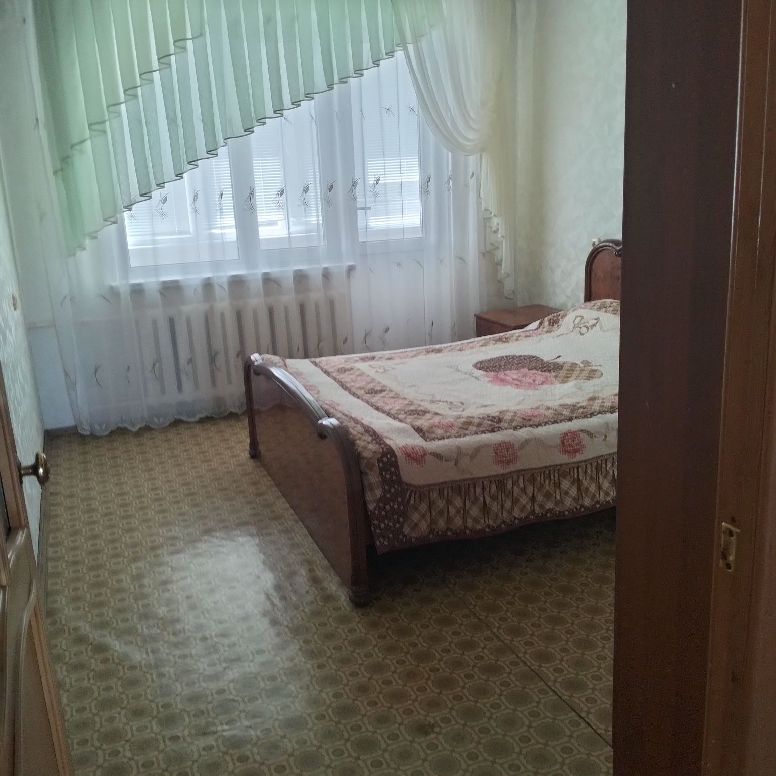 Сдам 2-х комн.кв в центре