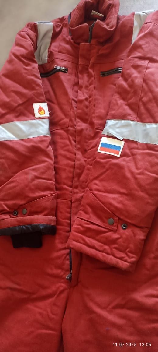Продам спец одежду