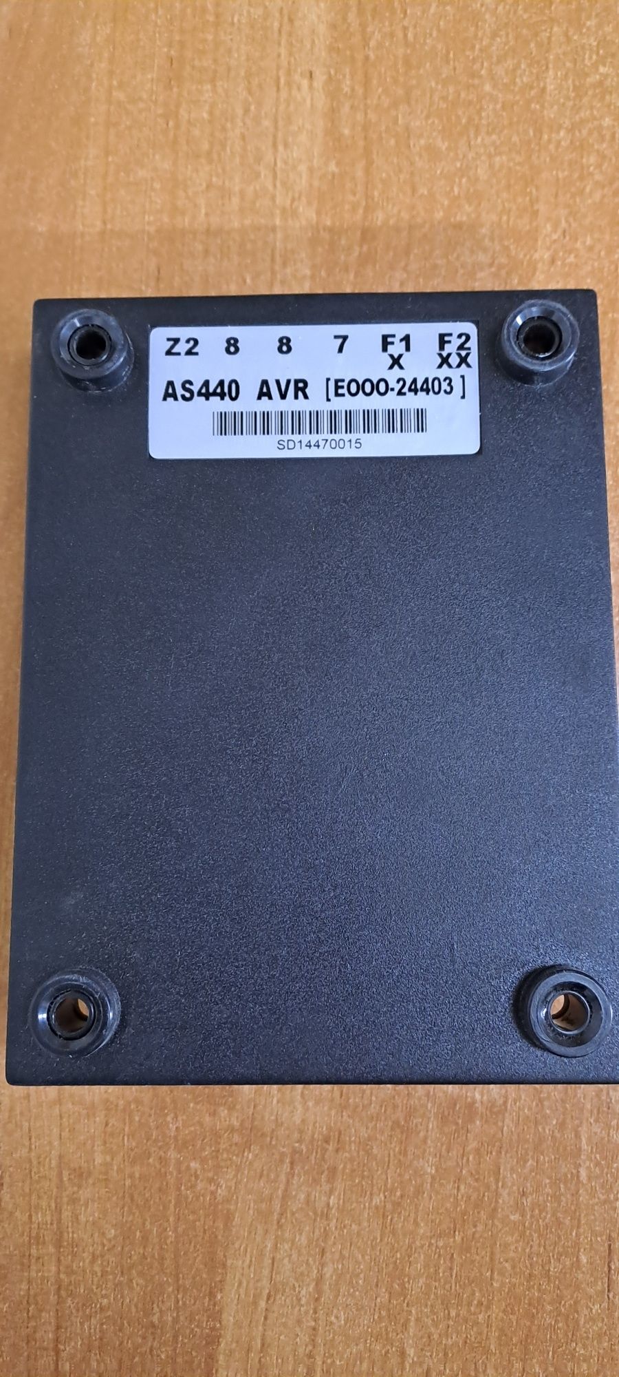 Продам безщеточный генератор AVR AS440 автоматический регулятор напряж