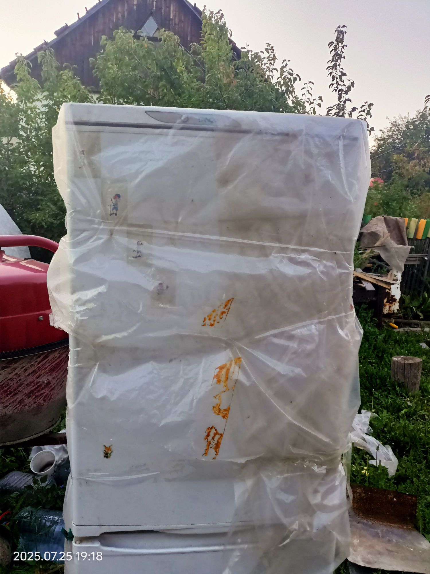Холодильник stinol