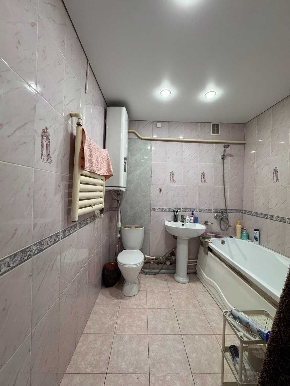 Продам 4 ком. Корчагина 105, 63 кв.м. с ремонтом,19,5 млн Торг