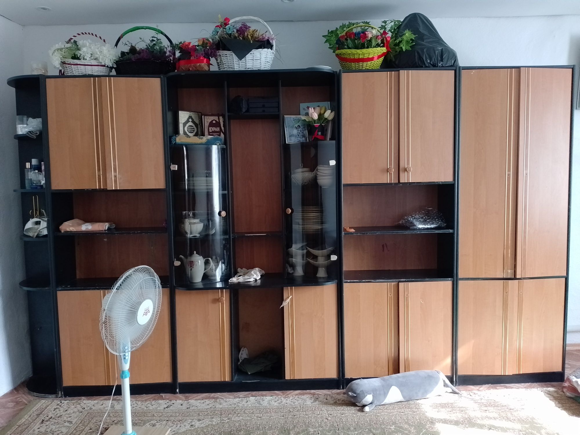 Продам стенку шкаф
