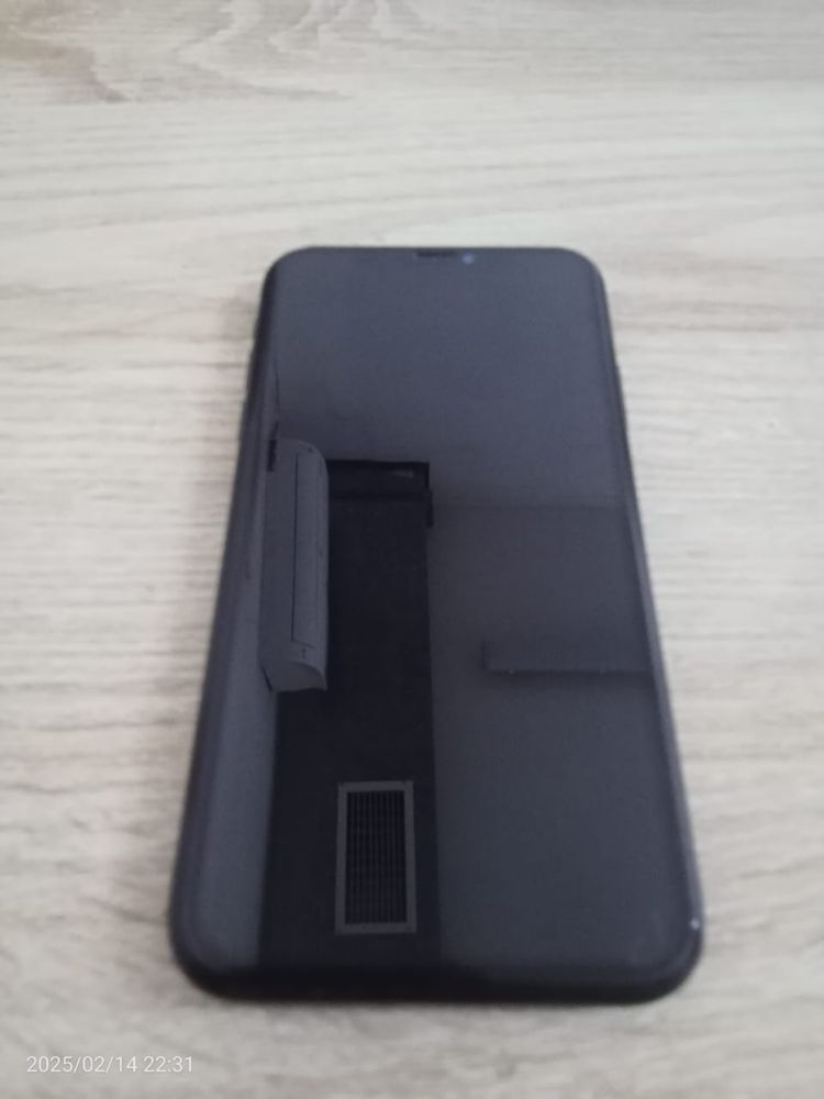 Apple Iphone xr продам