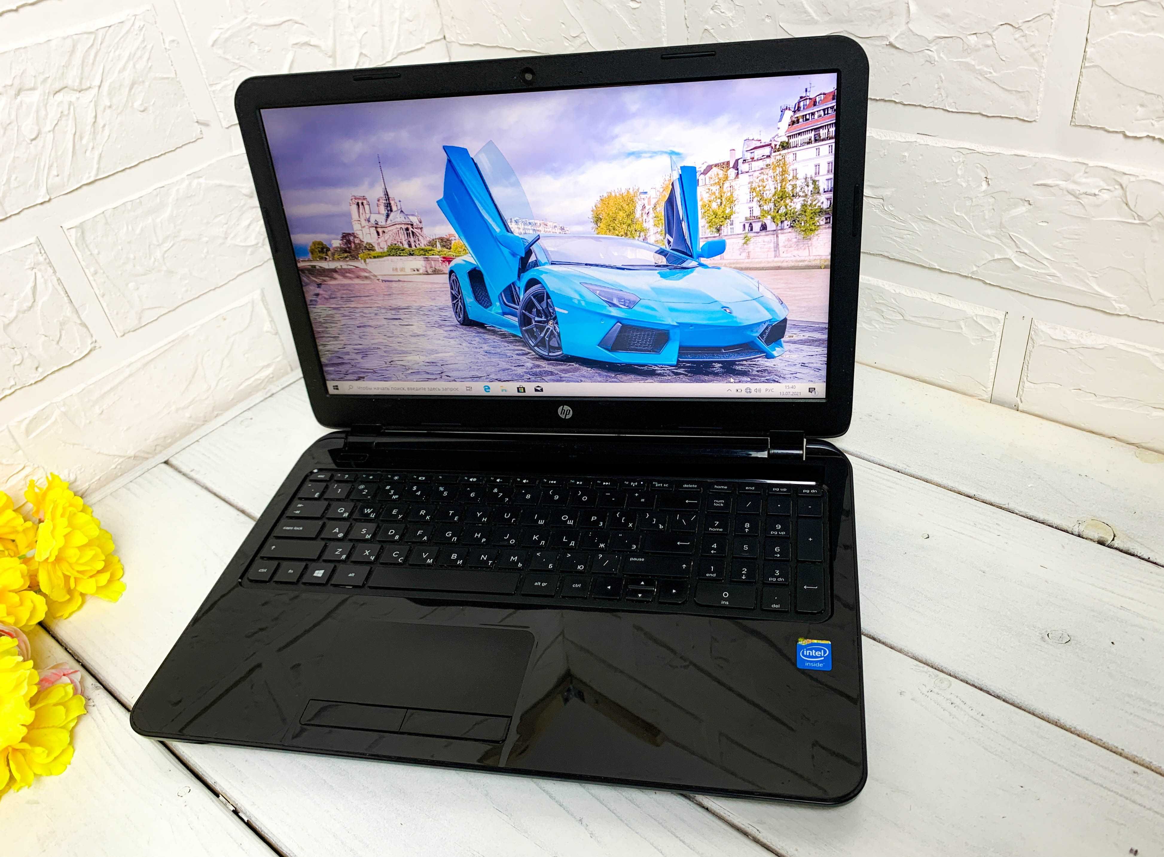HP Laptop 15|Core i3-6006U|HD Graphics 520|SSD 128 GB/4 ГБ| Red Geek