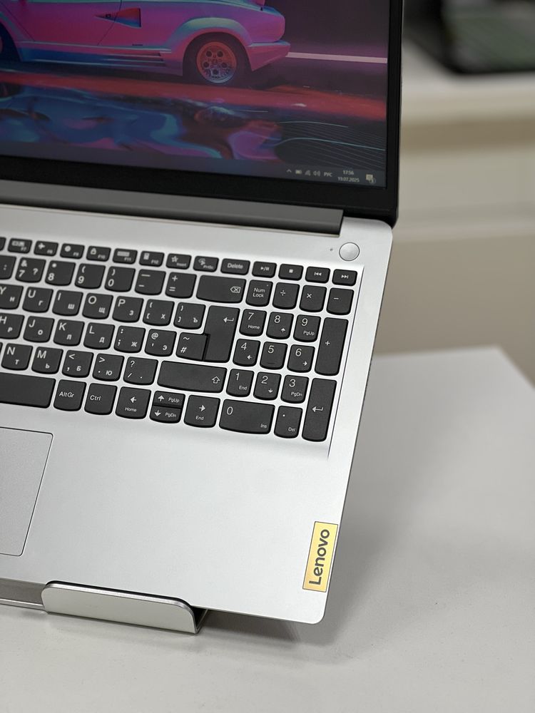 Lenovo IdeaPad | FHD | Intel Celeron N4020 | ОЗУ 4Gb | SSD 256Gb