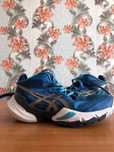 Продам Кросовки Asics новые
