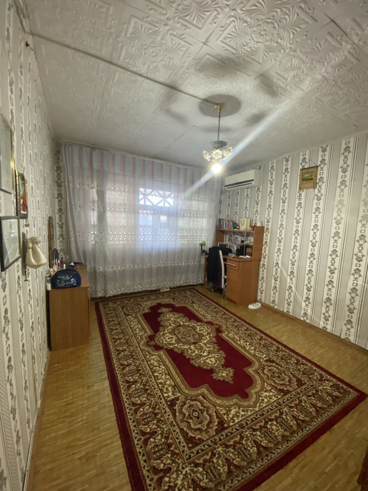 Частный дом в районе Балыкший. Все удобство рядом. Времянка черновой