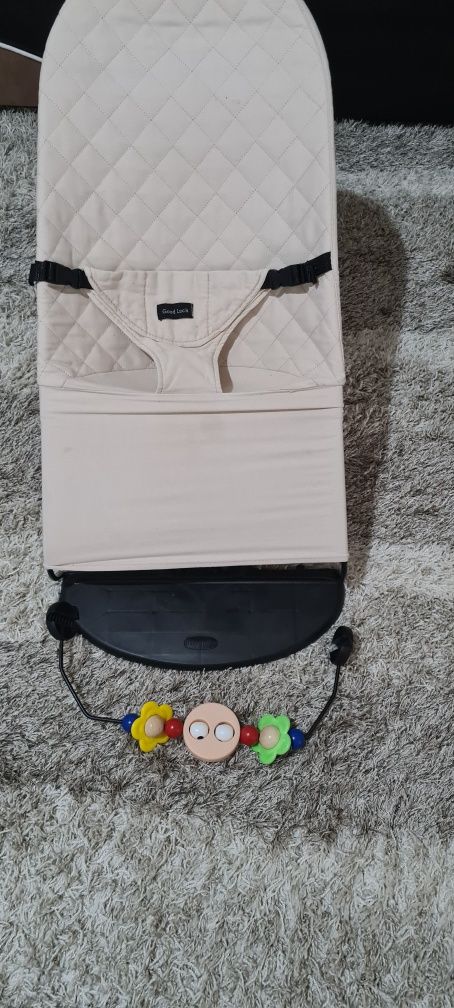 Шезлогн детский +игрушка