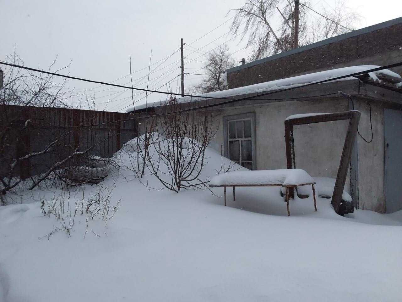 Продаю 4 комнатный дом в Пришахтинске, район школы №18.