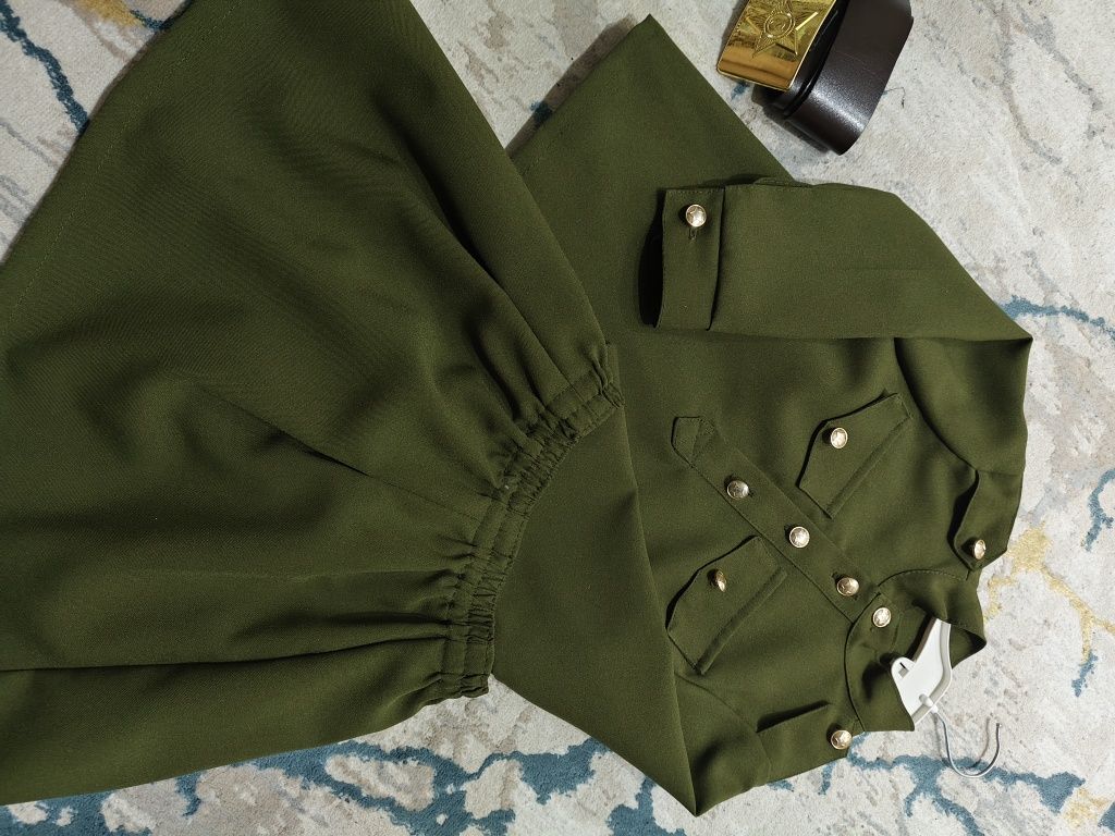 Продам военный костюм для девочки 3-5 лет
