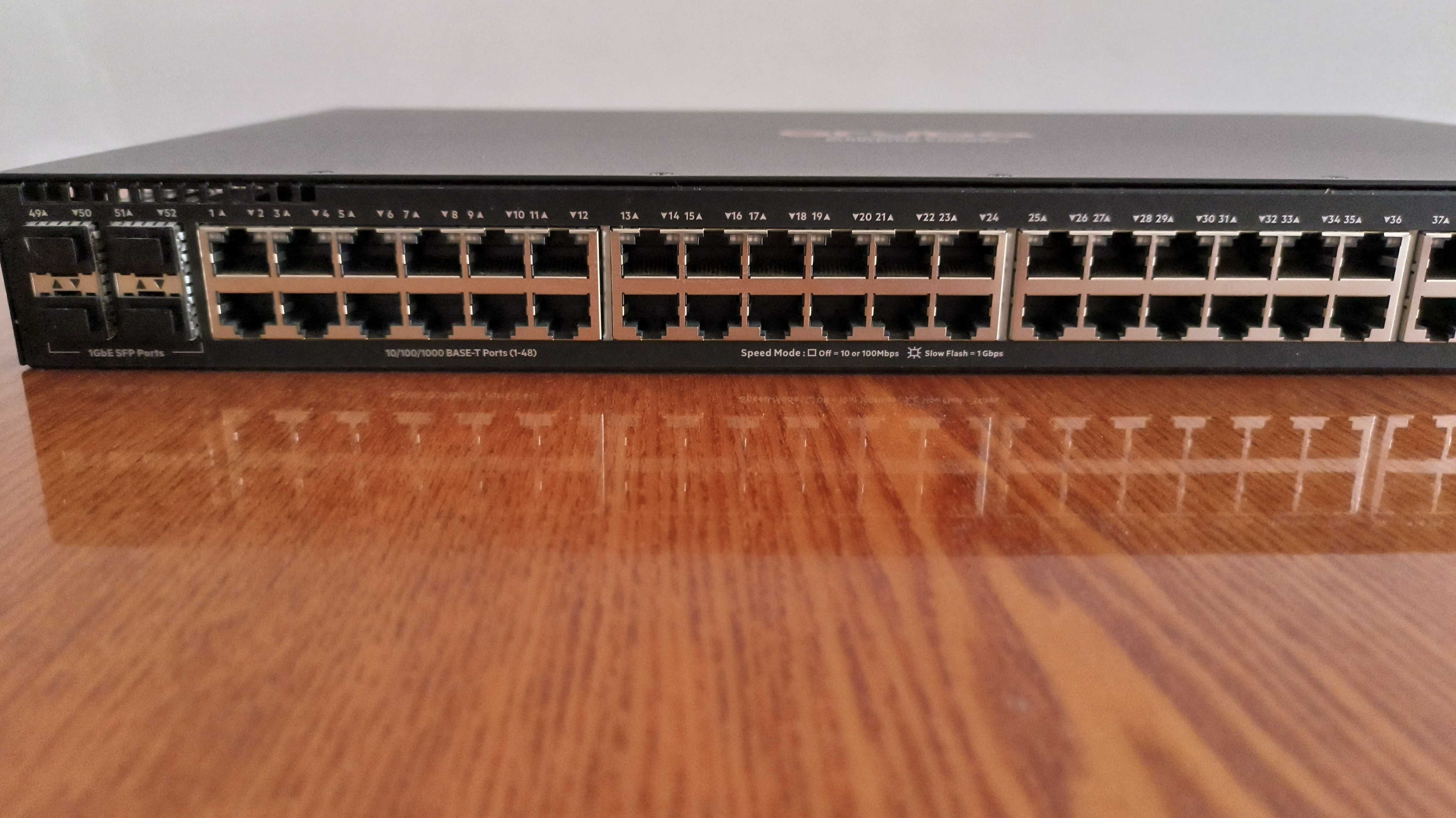 Коммутатор Switch JL260A Aruba 2930F