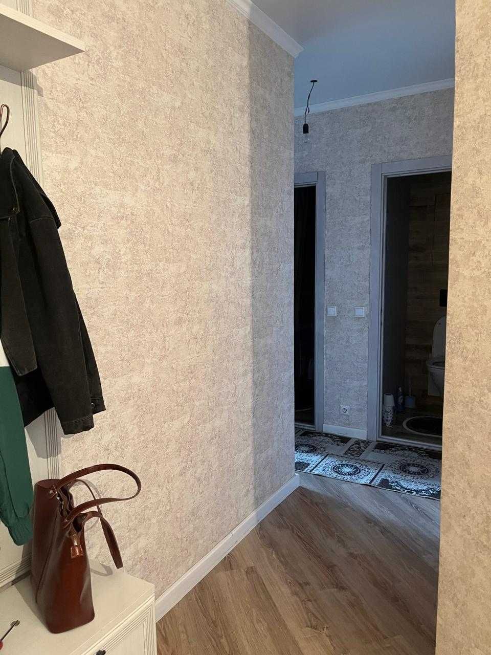 Продается 3 комнатная квартира АК Тилек