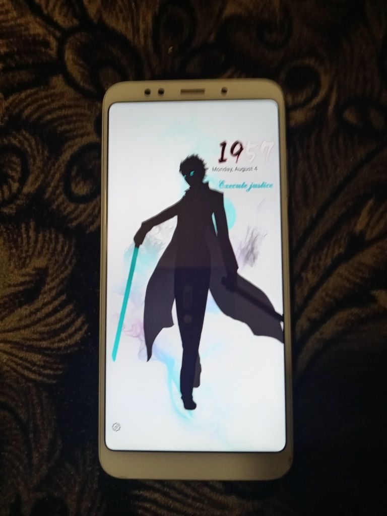 Продам телефон Redmi 5 plus