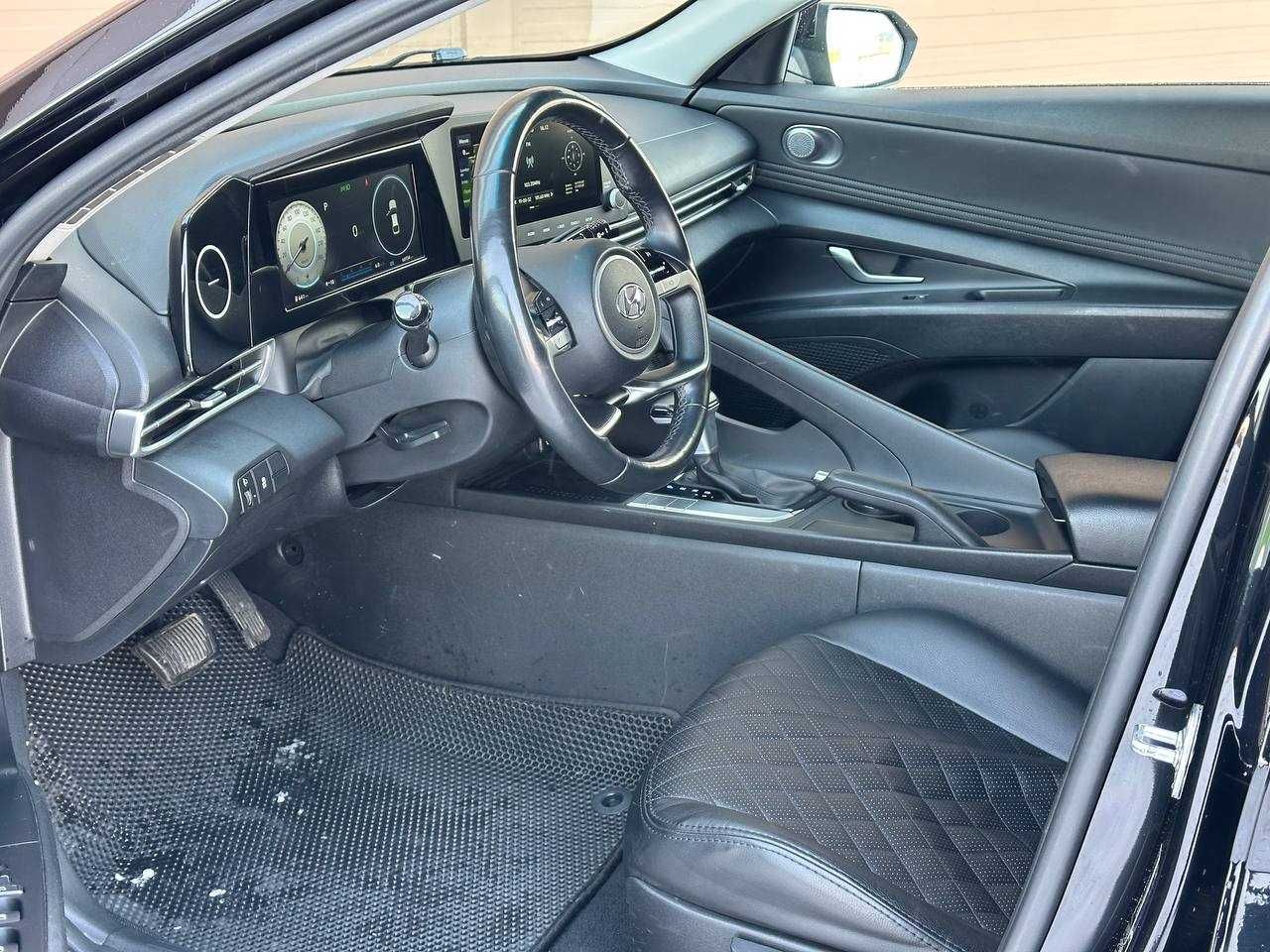 Hyundai Elantra БЕЗ ВОДИТЕЛЯ. Прокат авто. Аренда авто. Аренда машин.