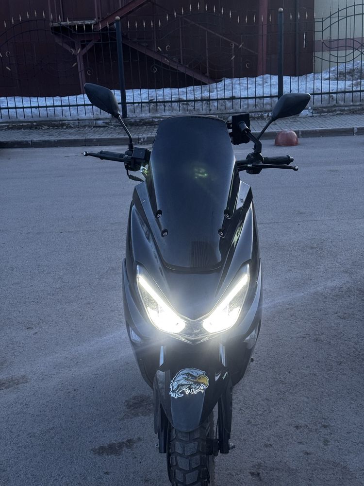 Мопед maxi 165сс