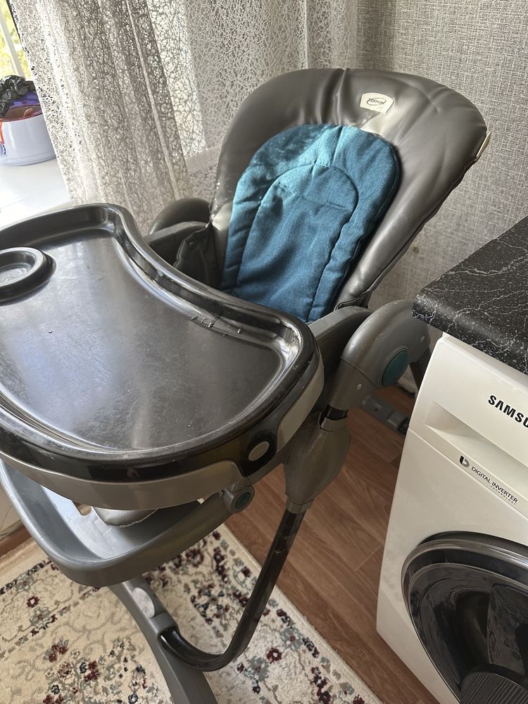 Продам стул для ребенка