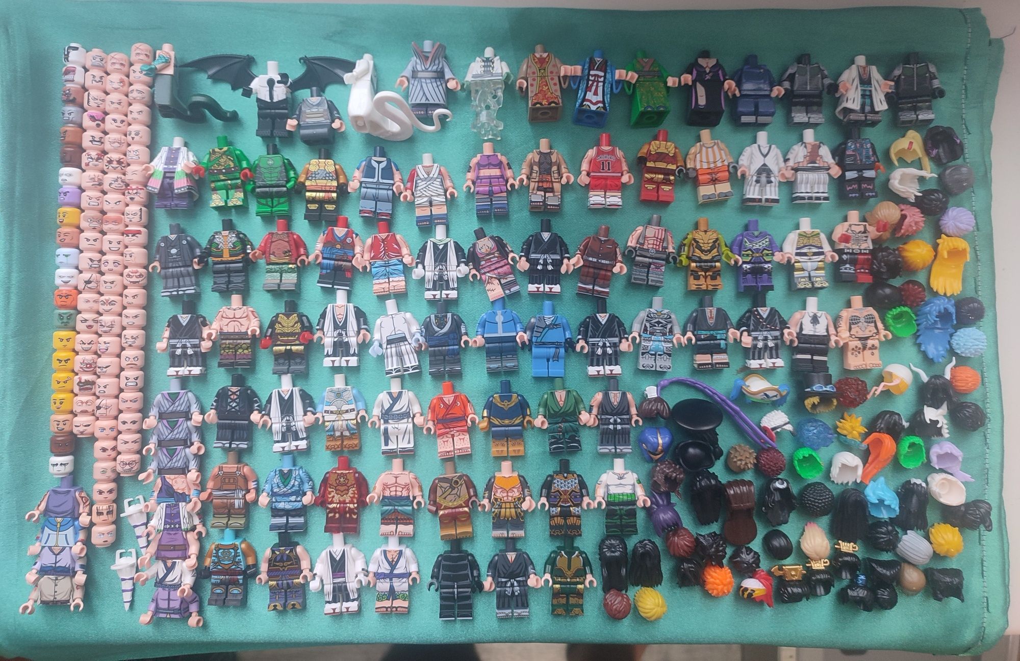 Продаю Lego Детали от фигурок