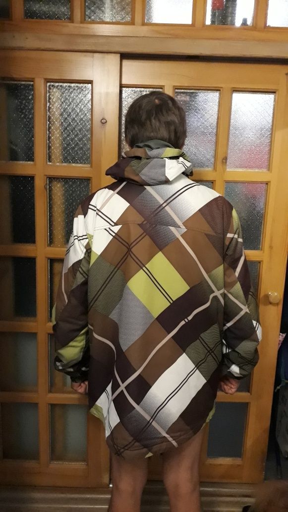 Продам мужскую куртку