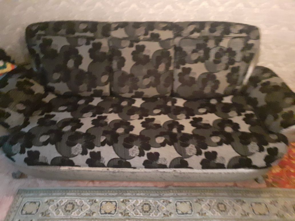 Продам плиту элекрическую ю плиту