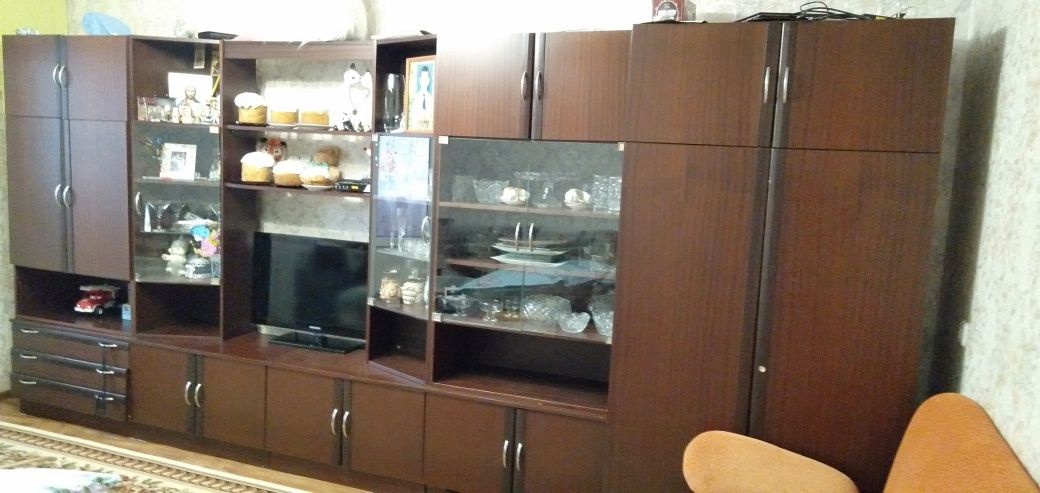 Продам     стенку