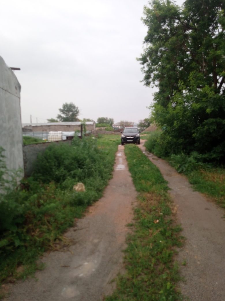 Продам Дом 35 соток земли. Делимый