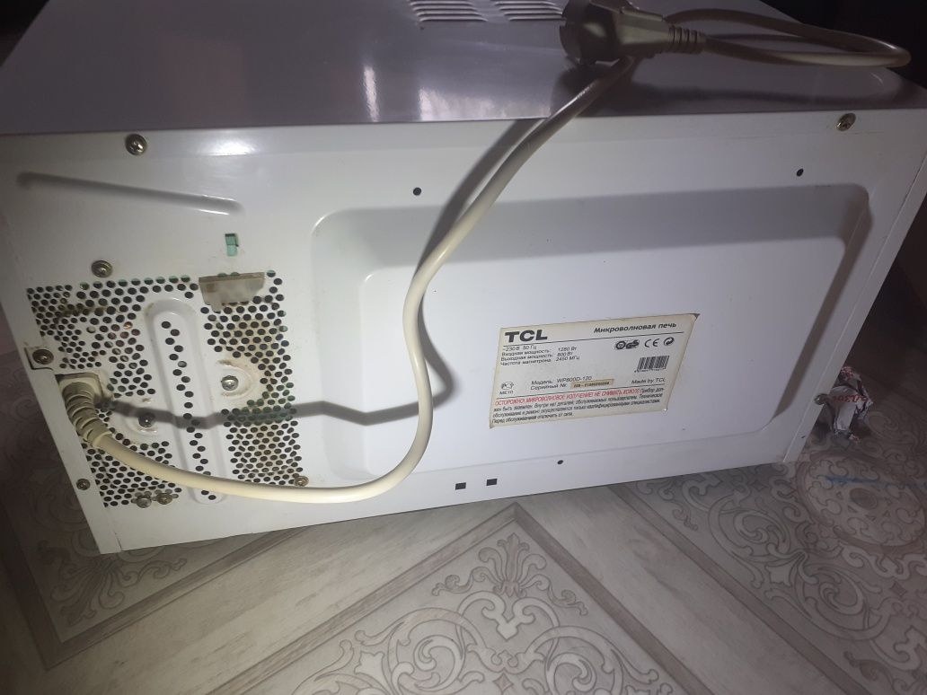 Продам микроволновую печь 15000 тг