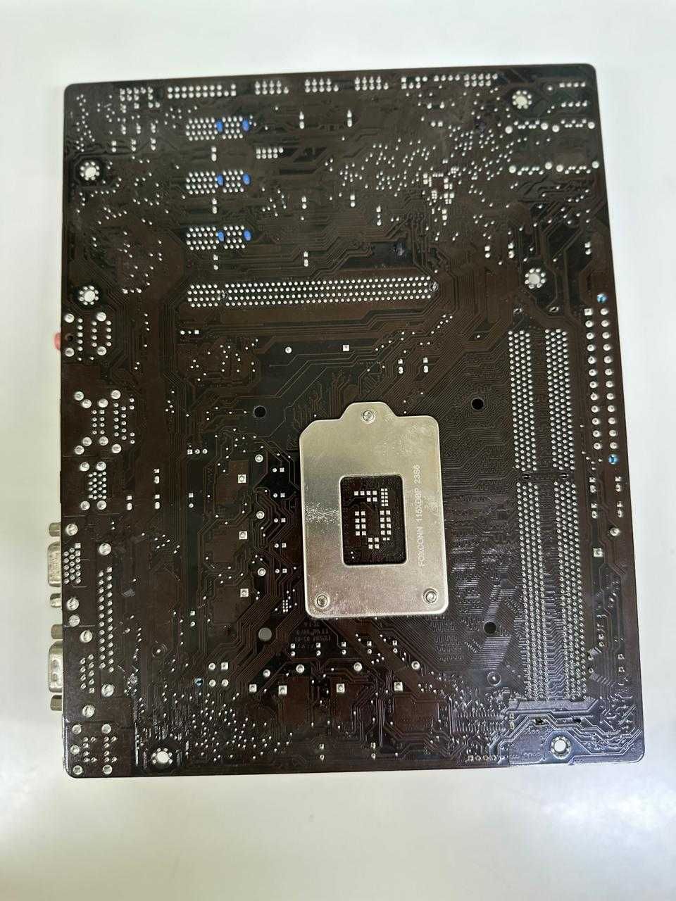 Комплект материнская плата Asus P8H61-M LX + 4Gb озу + E3-1240v2+кулер