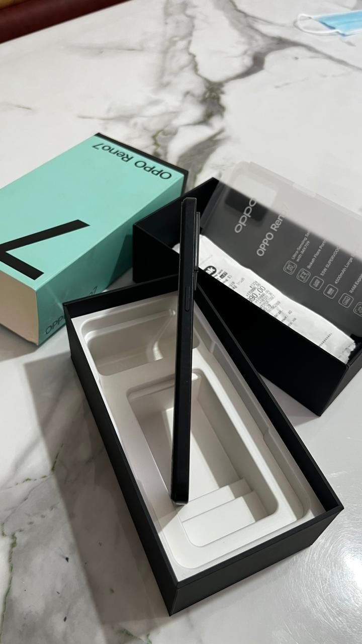 Продам  OPPO RENO 7